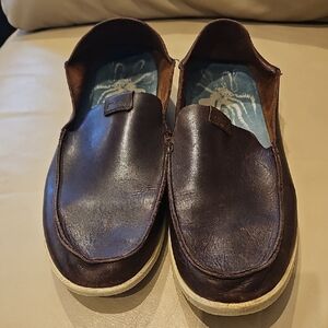 OLUKAI..Men's Brown Leather Slip-On Shoes